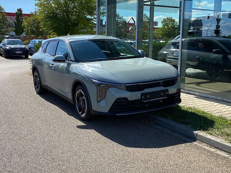 Kia K4 TOP 1,6 T-GDi GPF 7DCT 110kW/1 - fotka 9 z 10
