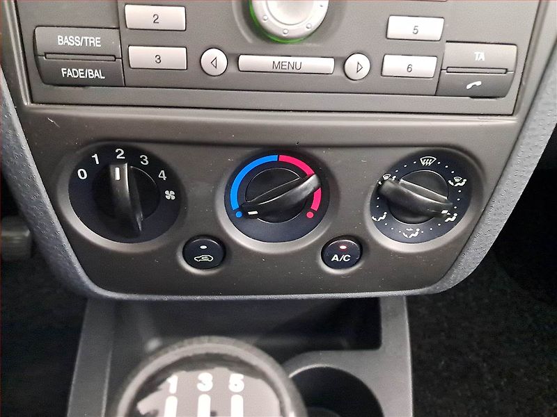 Ford Fusion (2009) 1.4, po STK, jezdí výborně - fotka 13 z 15