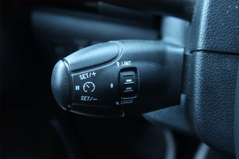 Peugeot 301 (2015) 1.6 VTi, Serv.kniha, Tempomat - fotka 13 z 18