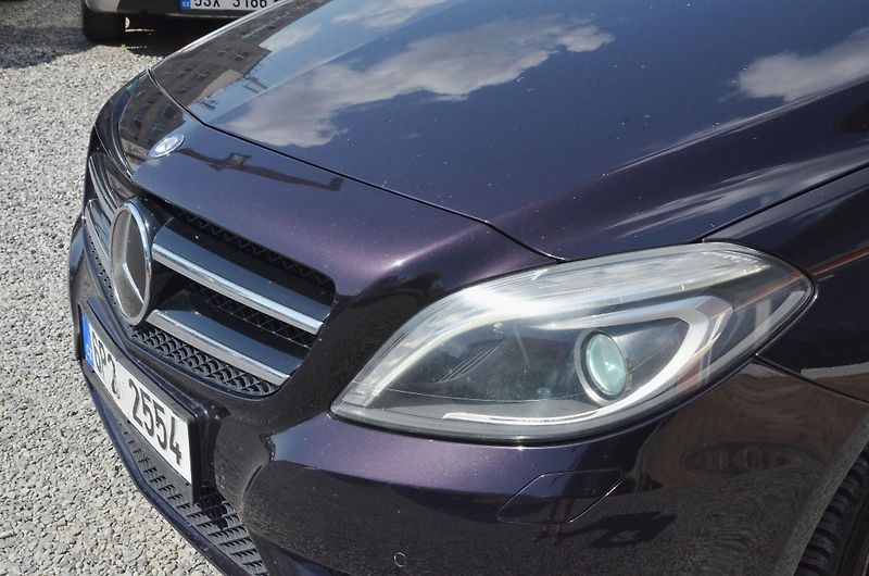 Mercedes-Benz Třídy B (2013) B 200 CDi 100kW / Bi-XENON /ČR - fotka 8 z 31