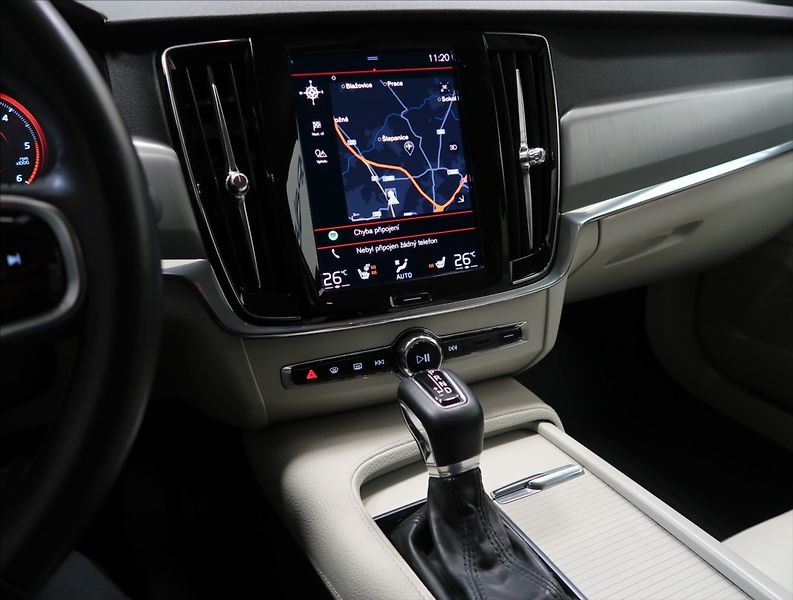 Volvo S90 2,0 D5 AWD INSCRIPTION - fotka 23 z 54