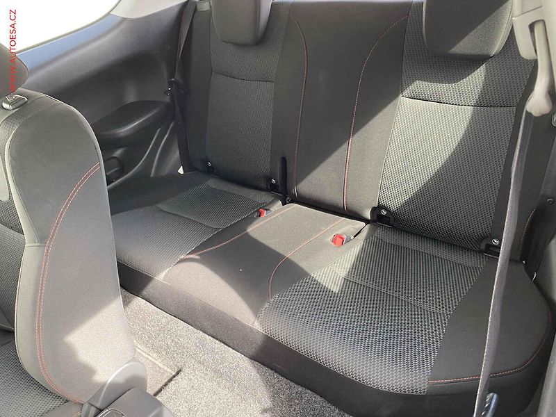 Suzuki Swift (2013) 1.6i, 2.maj, servis.kniha - fotka 10 z 13
