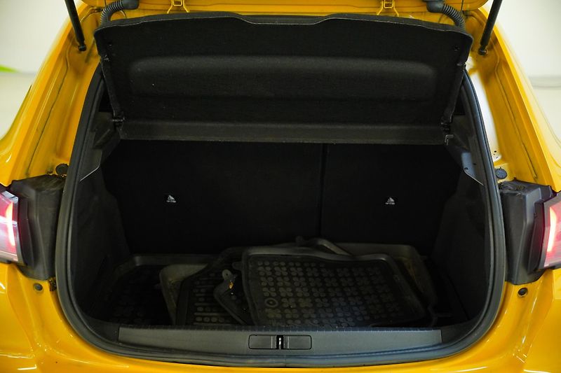 Peugeot 208 - fotka 29 z 29