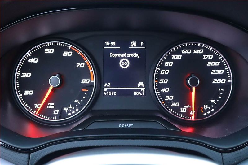 Seat Arona (2021) FR 1.5 TSI, Automat - fotka 11 z 25