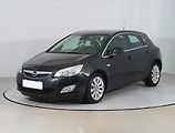 Opel Astra (2010) 1.4 T, po STK, jezdí výborně - náhled 1