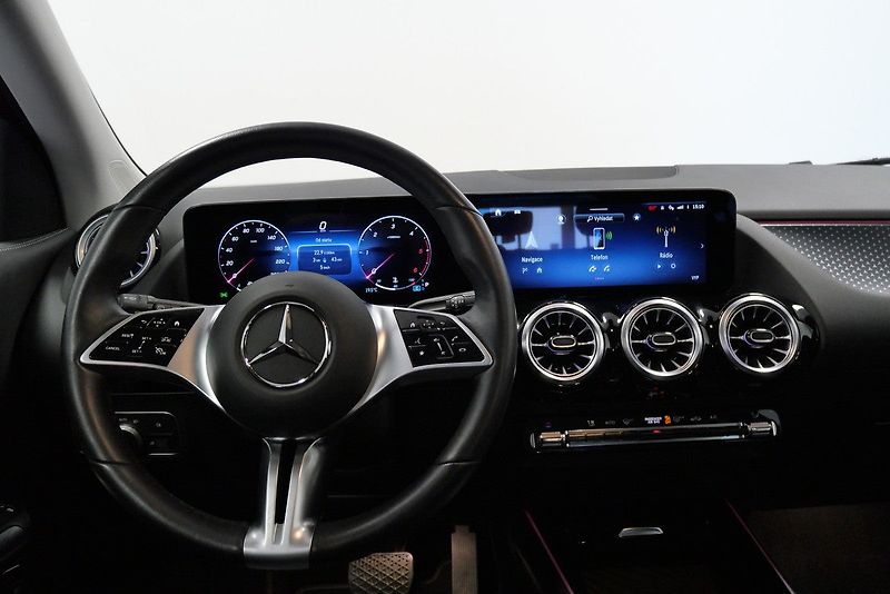 Mercedes-Benz GLA - fotka 17 z 26