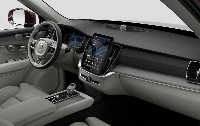 Volvo XC90 (2026) B5 ULTRA BRIGHT - fotka 9 z 15