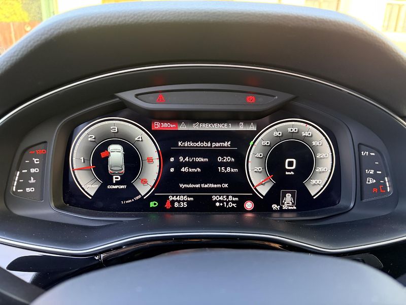 Audi Q7 QUATTRO S-LINE MATRIX NEZ. TOP - fotka 27 z 64