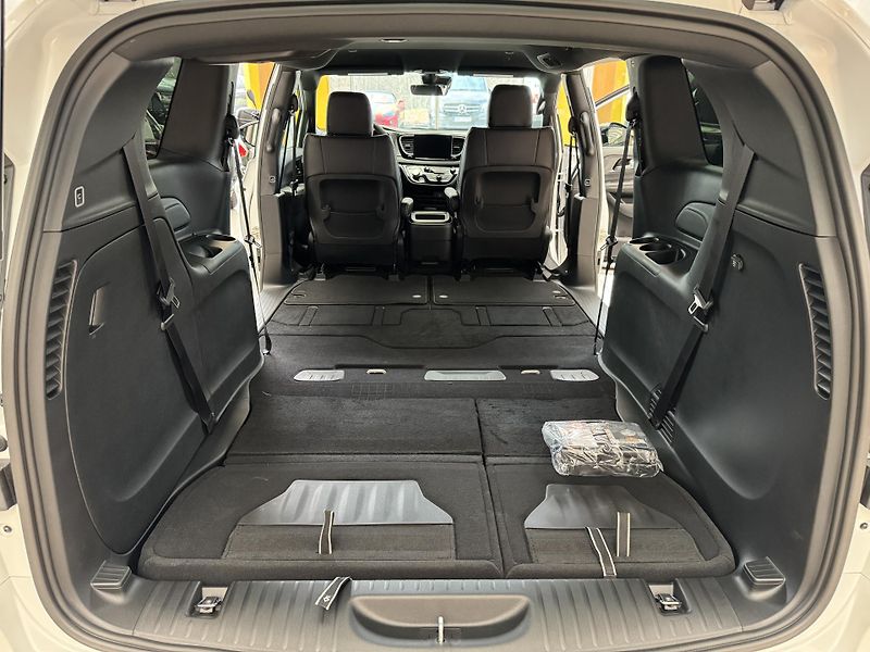 Chrysler Pacifica Grand Caravan SXT - fotka 24 z 57