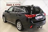 Mitsubishi Outlander 2,0 i Plus 4x4 PHEV Hybrid - náhled 6