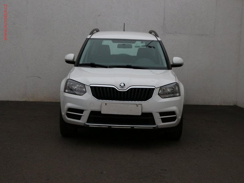 Škoda Yeti (2017) 1.2 TSi, Joy, bixen, panor - fotka 2 z 3