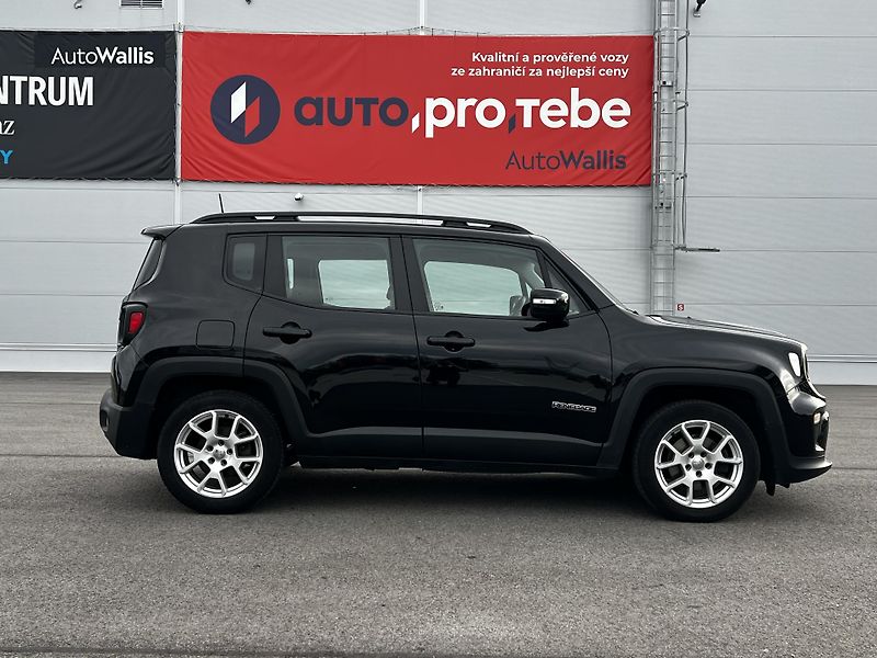 Jeep Renegade 1.5T MHEV T4 Aut. Limited DPH  - fotka 3 z 21