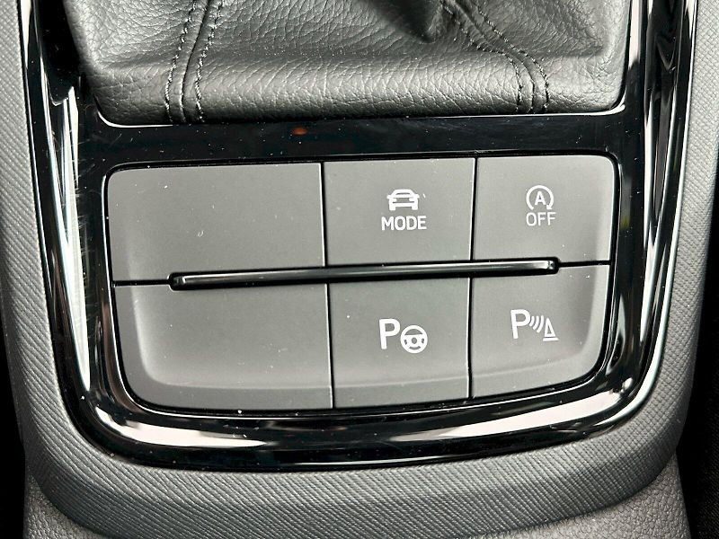 Škoda Kamiq (2025) 1.0TSI 85kW Monte Carlo - fotka 25 z 33