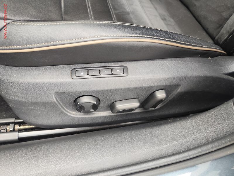 Škoda Superb (2021) 2.0TDi, ČR, Scout, DSG, LED - fotka 11 z 30