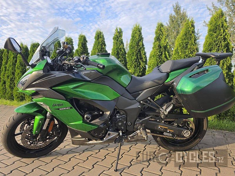 Kawasaki Ninja 1000 SX (2020) - fotka 12 z 20