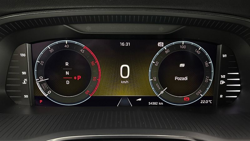 Škoda Octavia 2.0 TDI DSG Style Combi - fotka 10 z 24