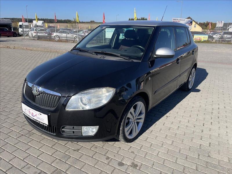 Škoda Fabia 1,4 i 16V 63kw Sportline Klima - fotka 36 z 42