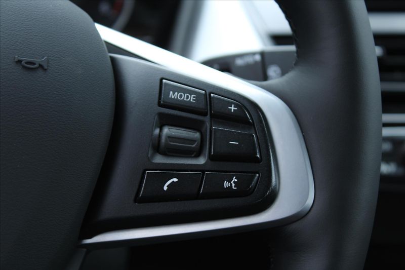 BMW Řada 2 218d xDrive GRAN TOURER 7-MÍST - fotka 19 z 28