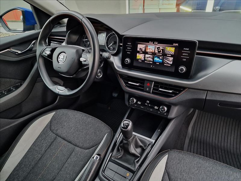 Škoda Scala 1.0 TSI 70kW Style, ČR,1.Maj. - fotka 40 z 50