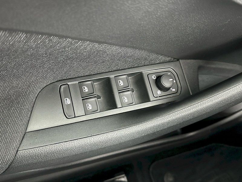Škoda Scala (2025) 1.0TSI 85kW Top Selection - fotka 26 z 30