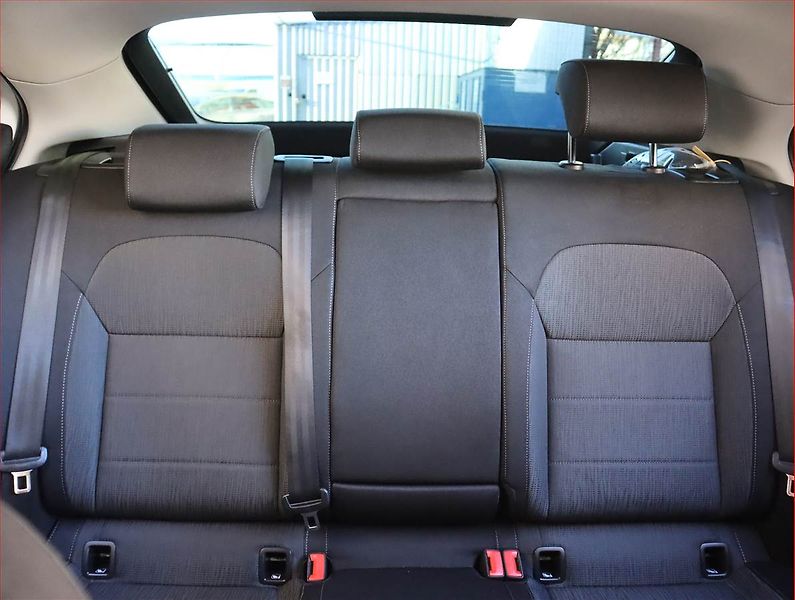 Škoda Superb (2015) 2.0 TDI, Automat, Bi-Xenony - fotka 10 z 20