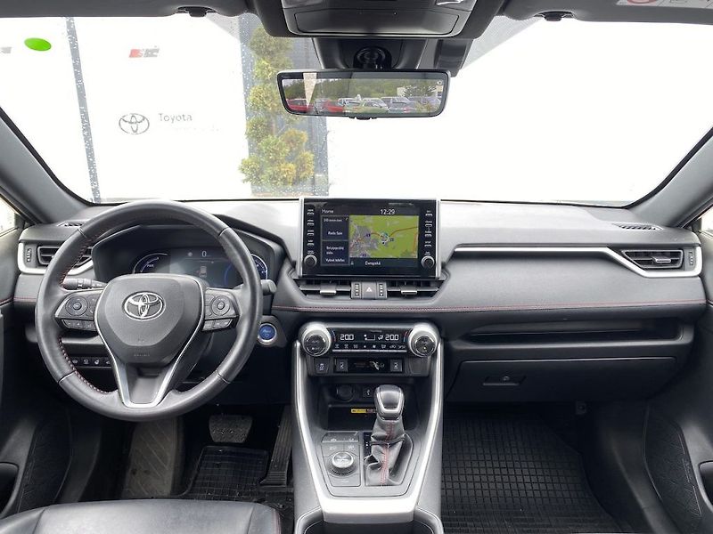 Toyota RAV4 2.5PHEV, ČR-1m, Selection, 4x4 - fotka 3 z 19