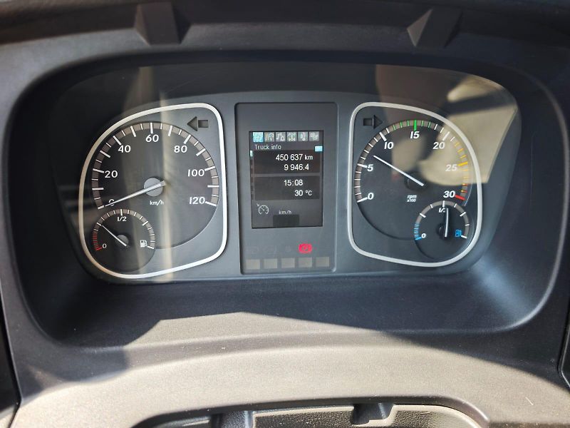 Mercedes-Benz Atego 1223, čelo, klima - fotka 14 z 27