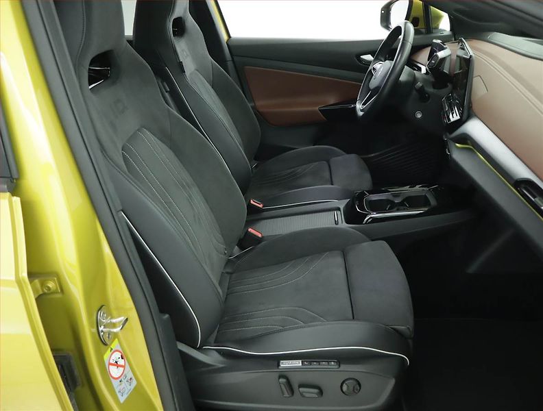 Volkswagen ID.4 (2021) Pro Perf. (82 kWh), SoH 91% - fotka 9 z 21