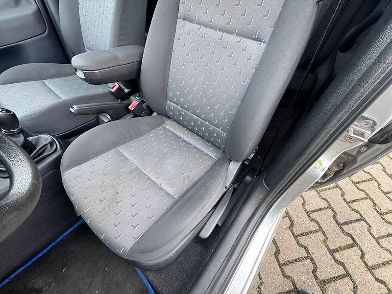 Škoda Octavia (2003) 1,6 MPI 75 KW KOLA 2. MAJ - fotka 22 z 44