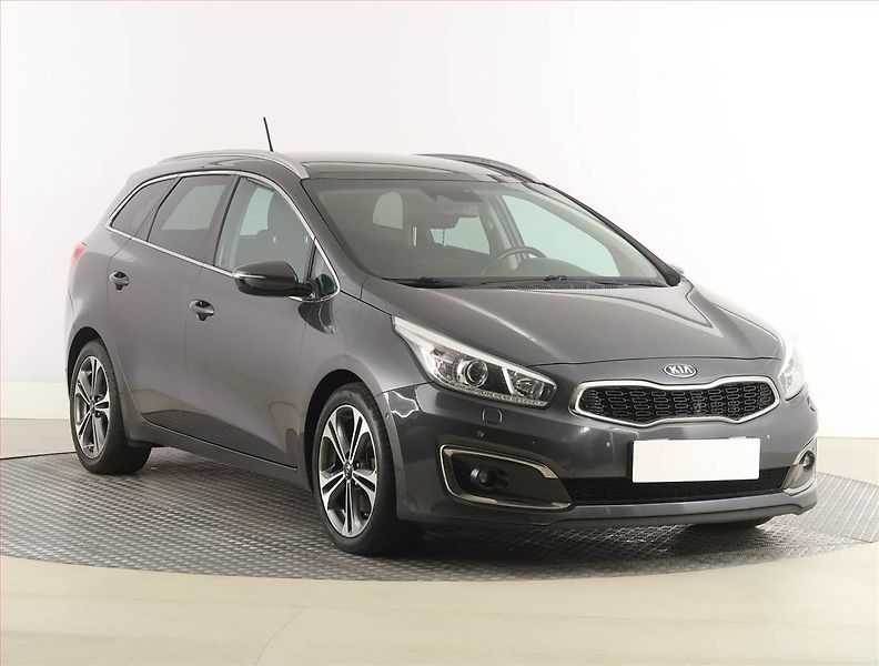 Kia Ceed (2015) 1.6 CRDi, Navi, Xenony - fotografie inzerátu