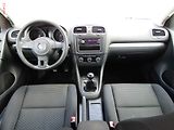 Volkswagen Golf (2009) 1.4 MPI, AC, výhřev sed - náhled 8