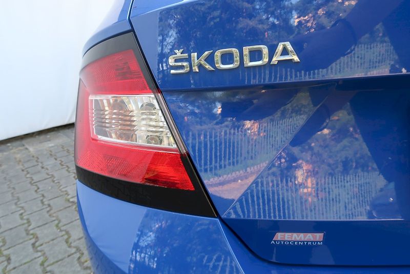 Škoda Fabia (2019) Active 1,0 TSi/70 kW - fotka 28 z 29
