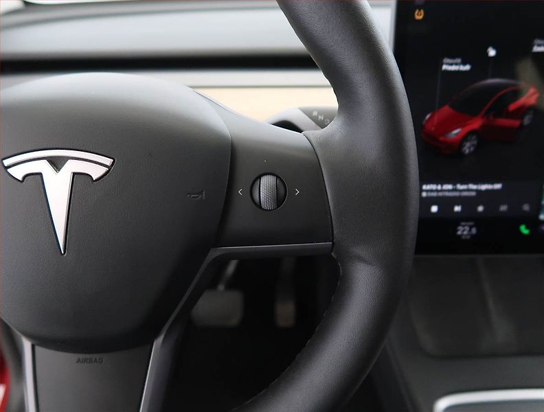Tesla Model Y (2022) Long Range AWD 79kWh, SoH 89% - fotka 29 z 33