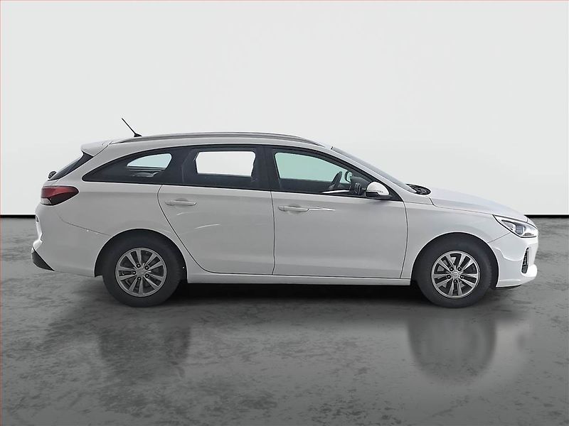 Hyundai i30 (2018) 1.0 T-GDI, Serv.kniha - fotka 6 z 19
