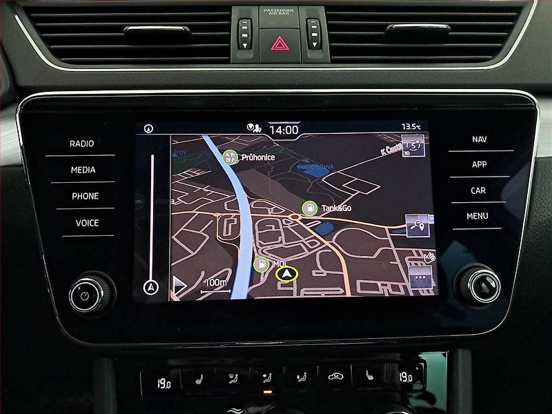 Škoda Superb (2020) Ambition 2.0 TDI, Automat - fotka 17 z 21