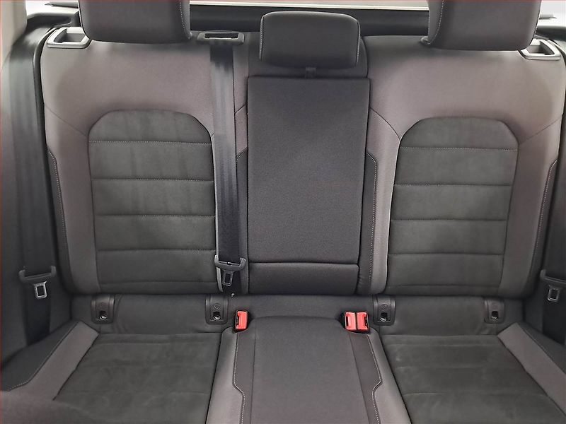 Volkswagen Golf (2020) Marathon Edition 1.0 TSI, ČR - fotka 10 z 18