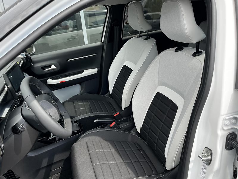 Citroën C3 (2026) MAX Turbo 100k Manual  - fotka 10 z 25
