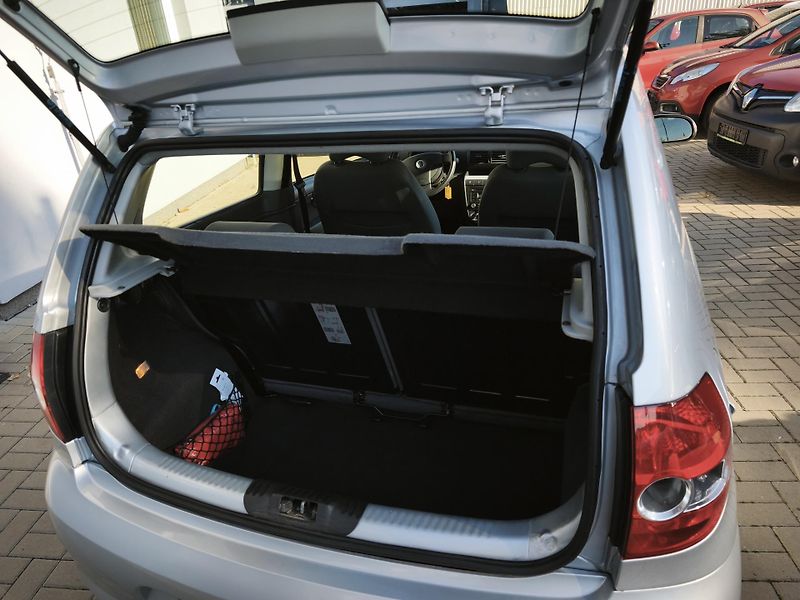 Volkswagen Fox (2009) 1,2 40kW - fotka 22 z 23