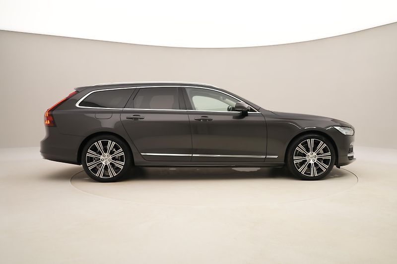 Volvo V90 T8 AWD RECHARGE BRIGHT ULTRA - fotka 14 z 58
