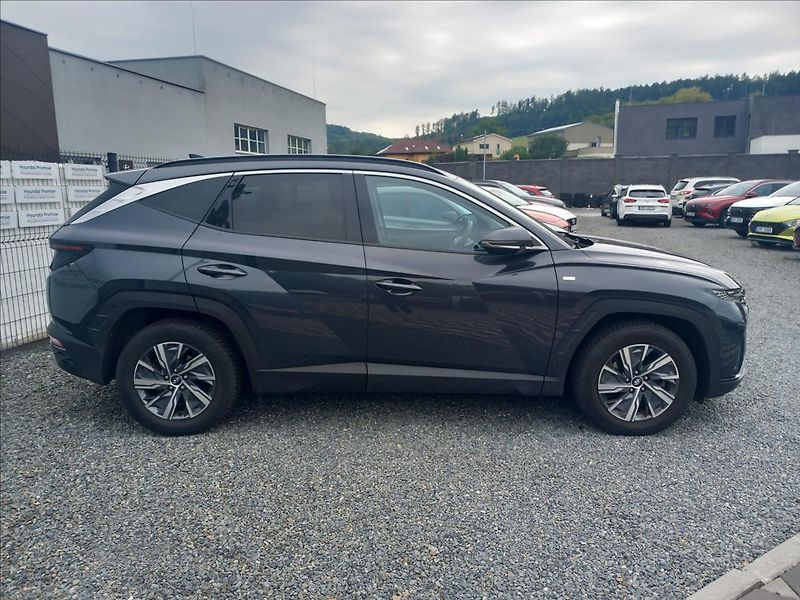 Hyundai Tucson 1,6 T-GDI DCT SMART - fotka 5 z 21