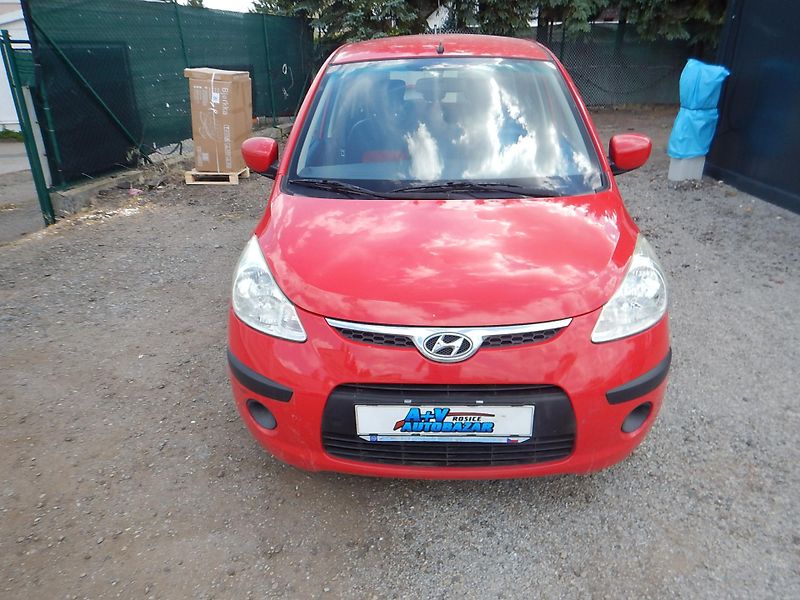 Hyundai i10 1.1, ČR, 1. MAJ. - fotka 3 z 23