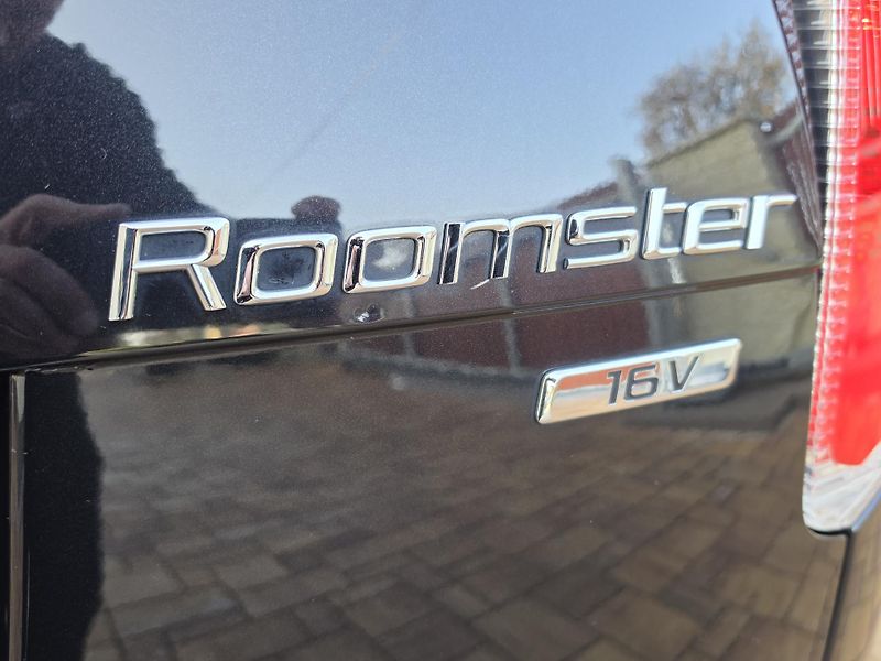 Škoda Roomster (2008) 1.4i 16V STYLE*REZERVACE* - fotka 25 z 46