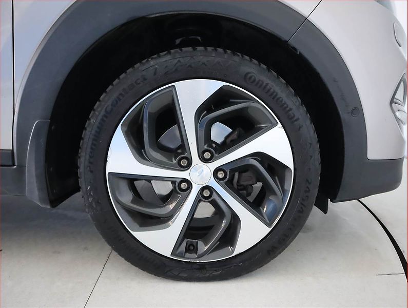 Hyundai Tucson (2016) 2.0 CRDi, 4X4, Automat, Kůže - fotka 15 z 20