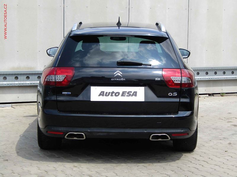 Citroën C5 (2016) 2.0 HDi, AT, bixen, kamera - fotka 5 z 17