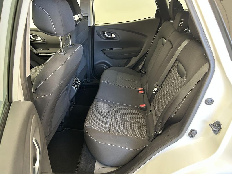 Renault Kadjar 1.3 TCe Zen - fotka 22 z 27