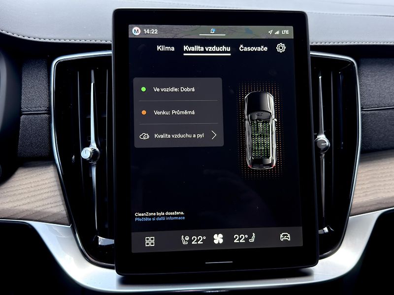 Volvo XC90 B5 AWD PLUS BRIGHT // 7M +kola - fotka 48 z 52