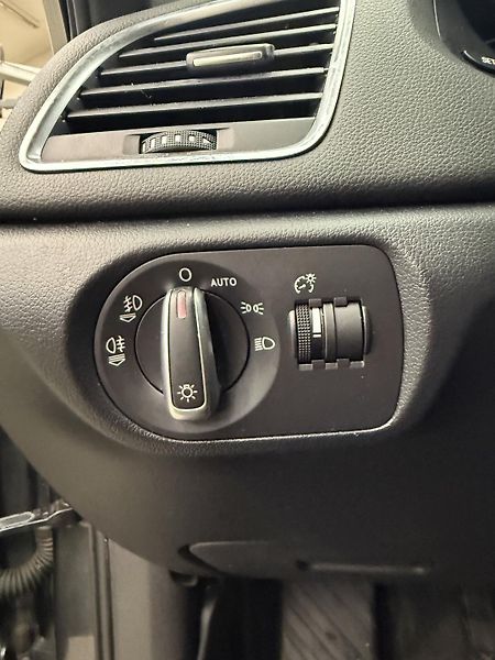 Audi Q3 2.0 TDI 103 kW - fotka 15 z 20