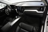 Volvo XC60  2,0 T8 TWIN ENGINE 4WD AUT. - náhled 31