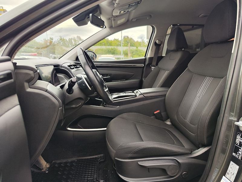 Hyundai Tucson 1.6 T-GDI/110kW style DCT MHEV - fotka 19 z 41