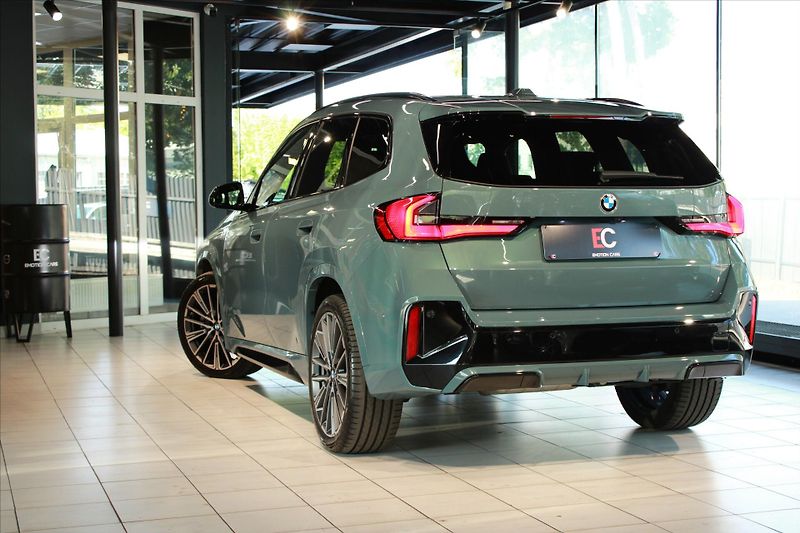 BMW X1 xDrive23d M Sport Individual - fotka 32 z 36